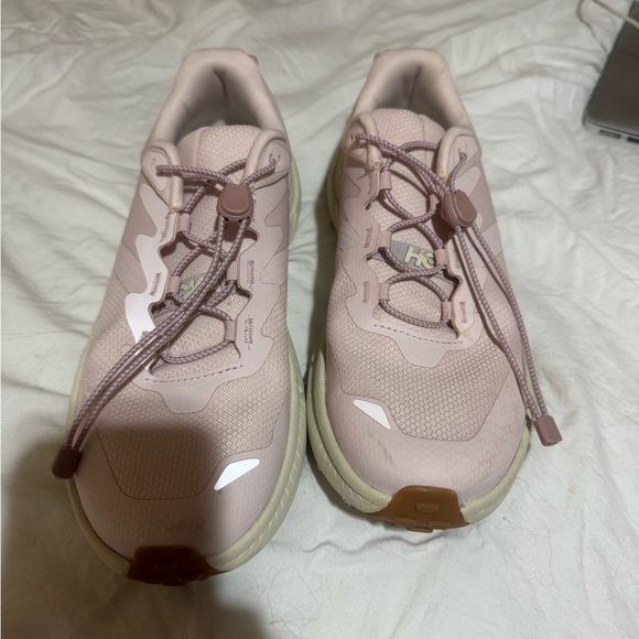 Hoka Transport Women's Light Pink Athletic Shoes - Picture 2 of 4